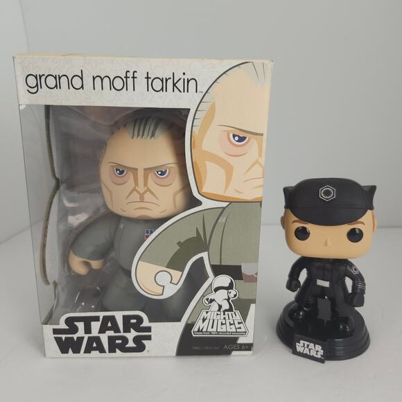 Star Wars Funko Pop Bundle Of 2 General Hux Grand Moff Tarkin Collector - Picture 1 of 11